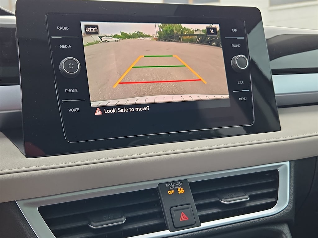 Thumbnail: 2025 Volkswagen Taos - 35