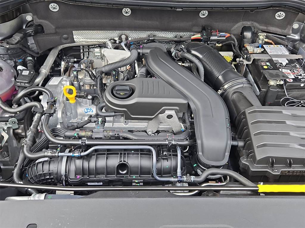 Thumbnail: 2025 Volkswagen Taos - 8