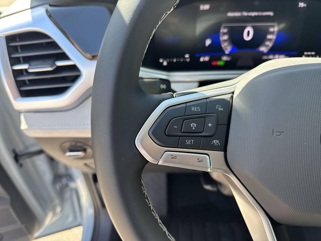 Thumbnail: 2025 Volkswagen Taos - 33