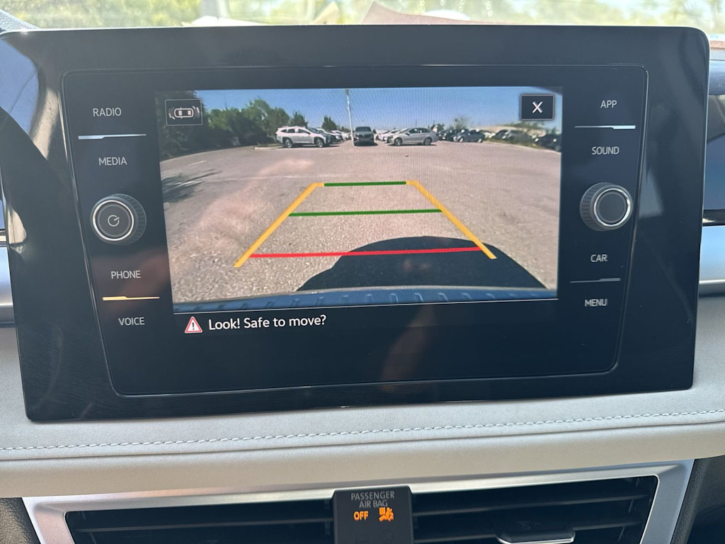 Thumbnail: 2025 Volkswagen Taos - 36