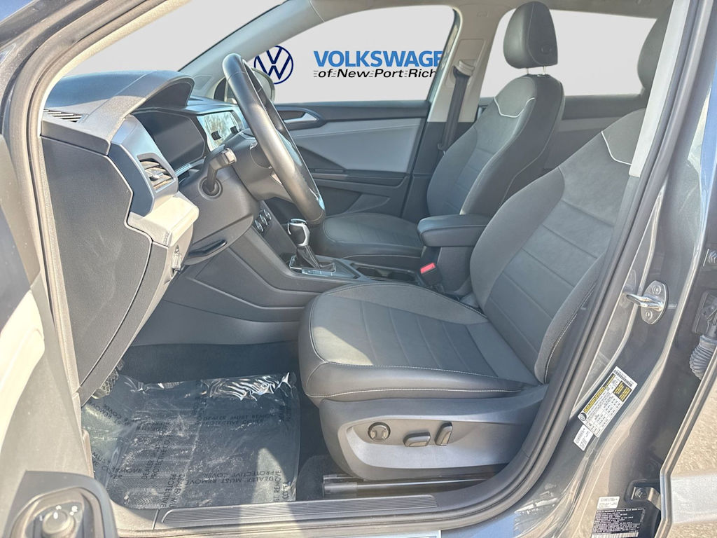 Thumbnail: 2024 Volkswagen Taos - 10