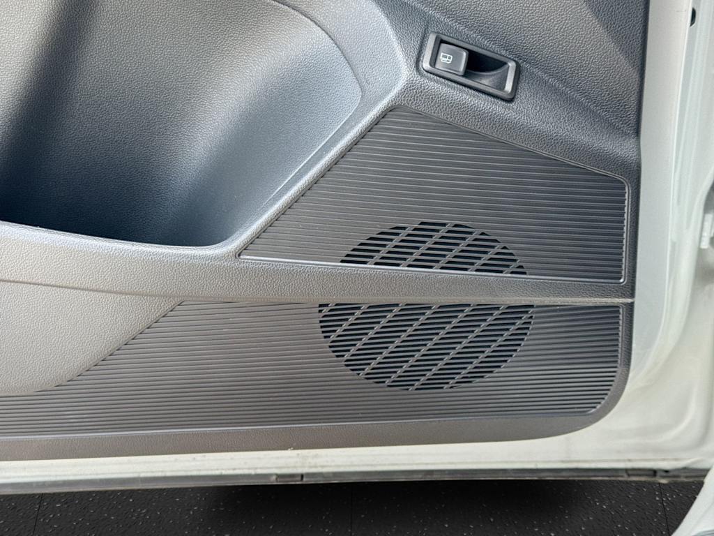 Thumbnail: 2024 Volkswagen Taos - 41
