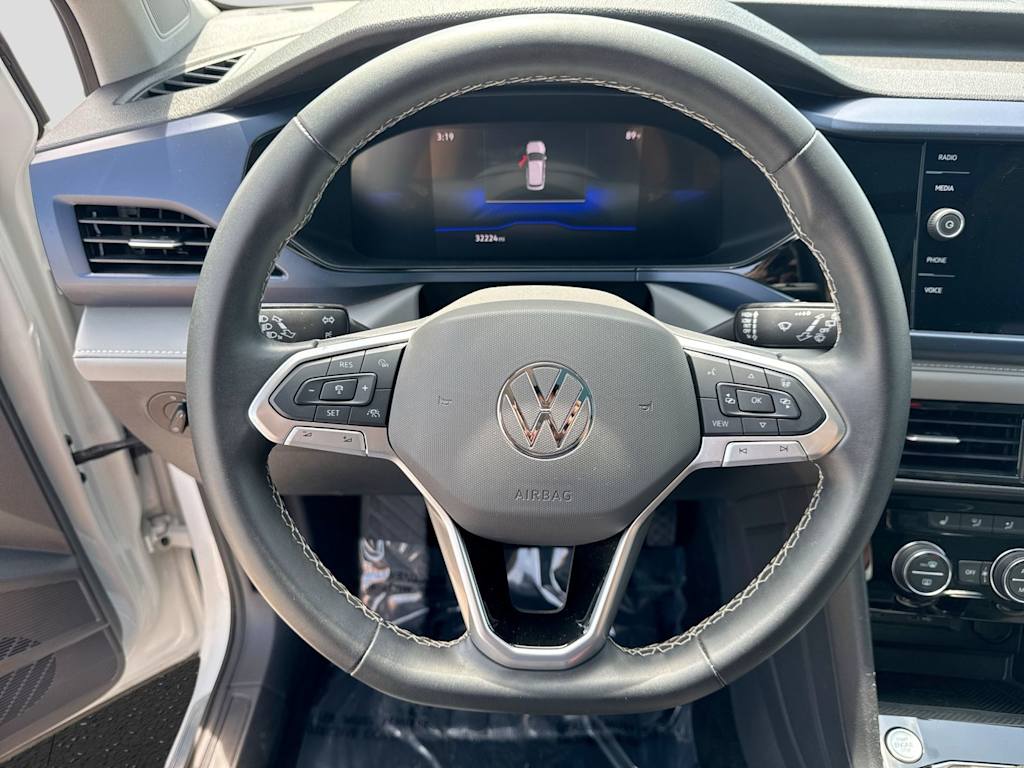 Thumbnail: 2024 Volkswagen Taos - 10
