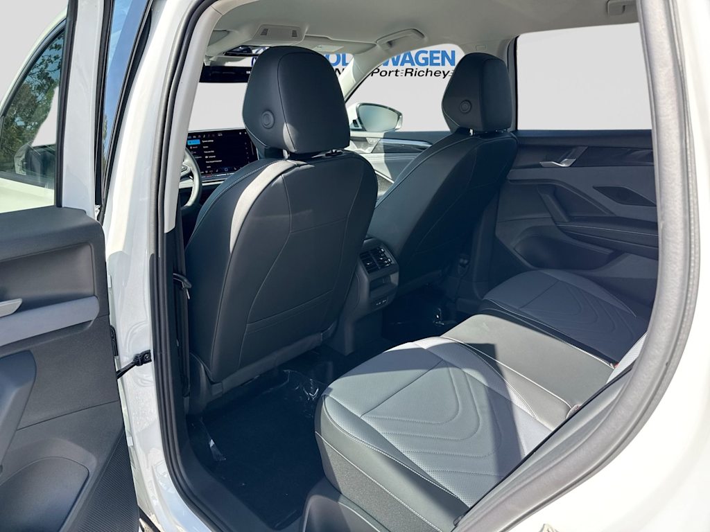 Thumbnail: 2026 Volkswagen Tiguan - 12