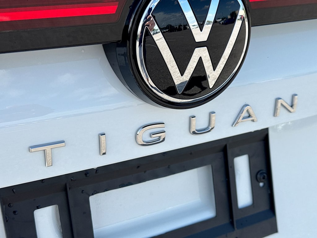 Thumbnail: 2026 Volkswagen Tiguan - 7