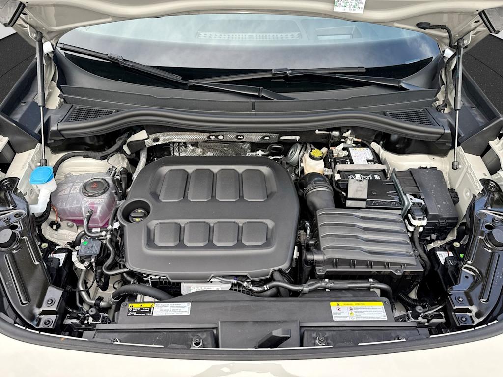 Thumbnail: 2026 Volkswagen Tiguan - 9