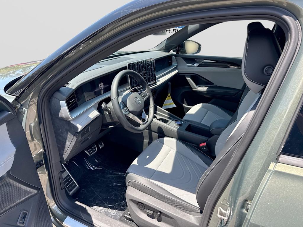 Thumbnail: 2026 Volkswagen Tiguan - 10