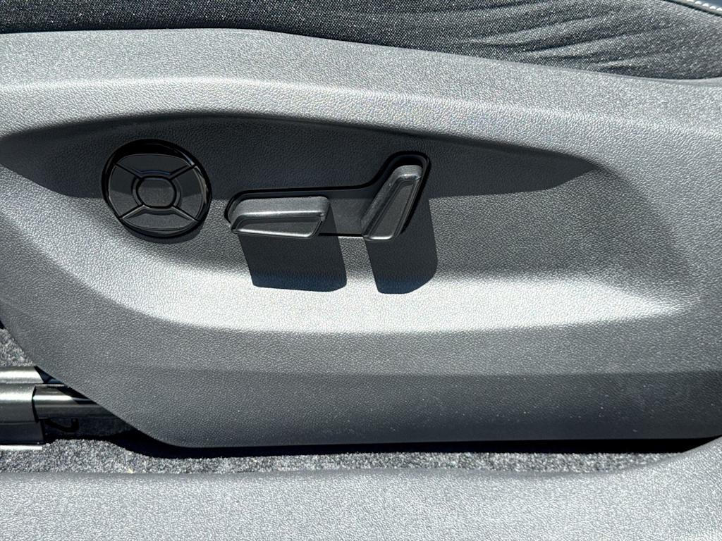 Thumbnail: 2026 Volkswagen Tiguan - 29