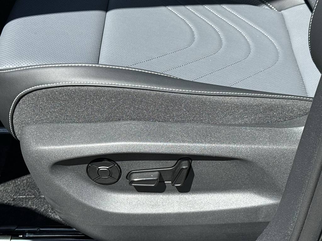 Thumbnail: 2026 Volkswagen Tiguan - 23