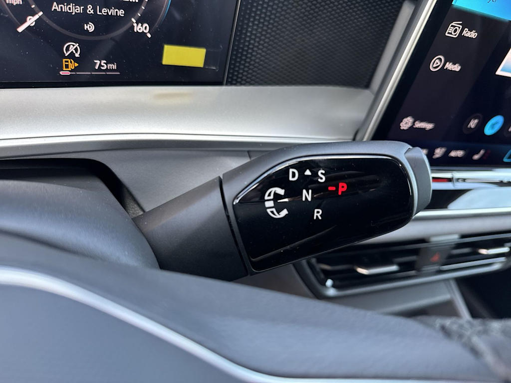 Thumbnail: 2026 Volkswagen Tiguan - 16