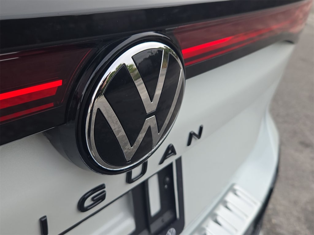 Thumbnail: 2026 Volkswagen Tiguan - 7