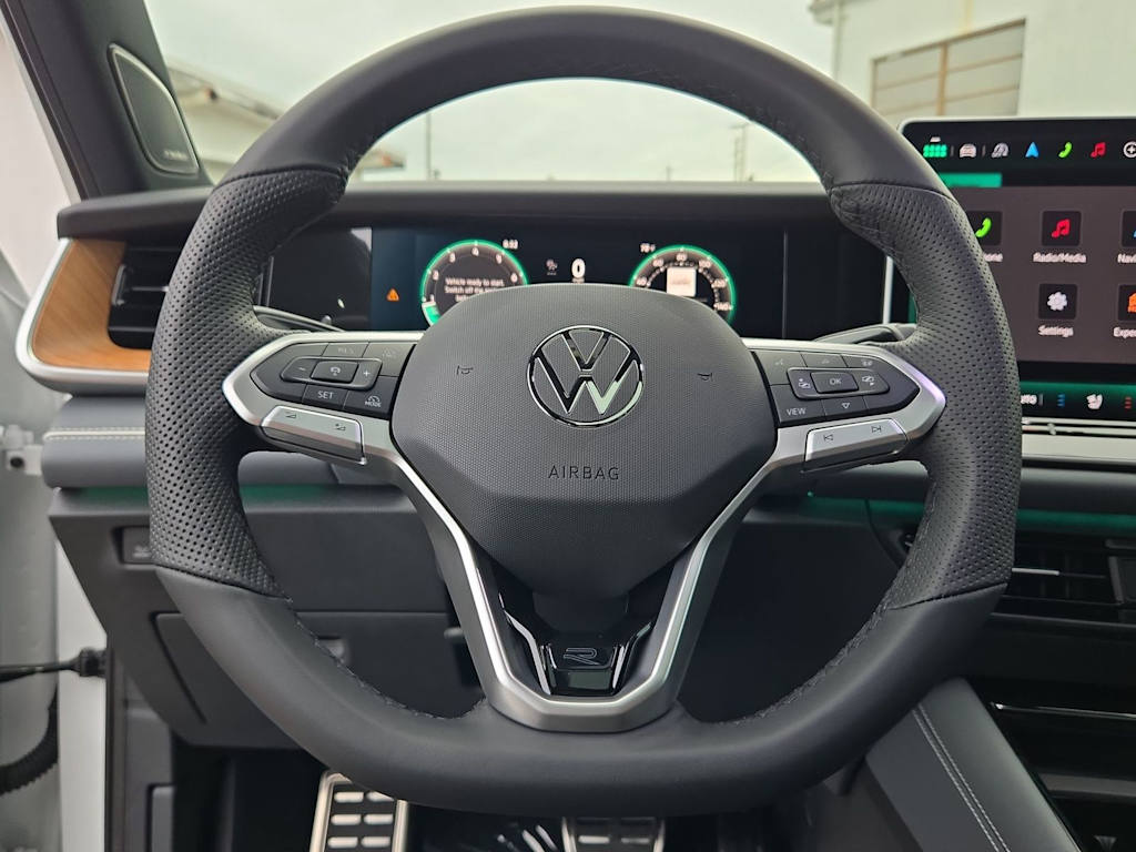 Thumbnail: 2025 Volkswagen Tiguan - 14