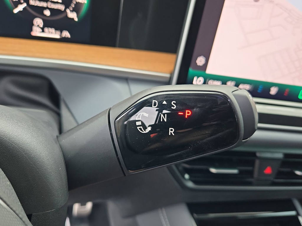 Thumbnail: 2025 Volkswagen Tiguan - 36