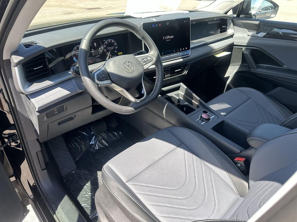 Thumbnail: 2026 Volkswagen Tiguan - 2