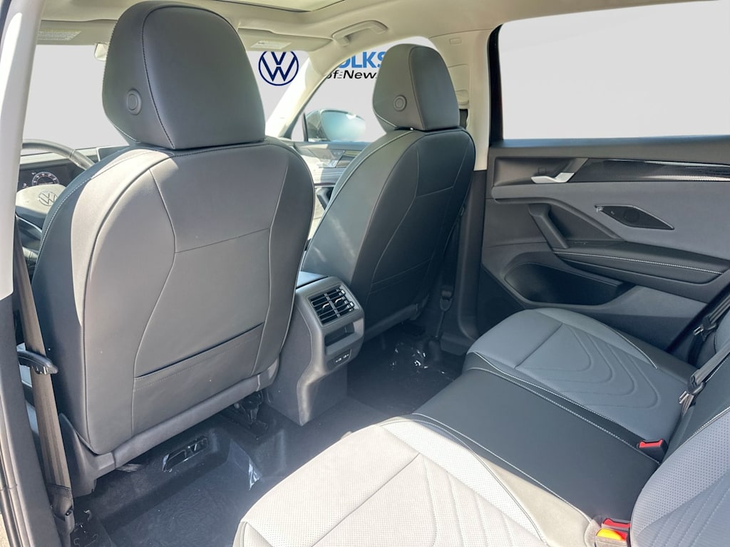 Thumbnail: 2026 Volkswagen Tiguan - 13
