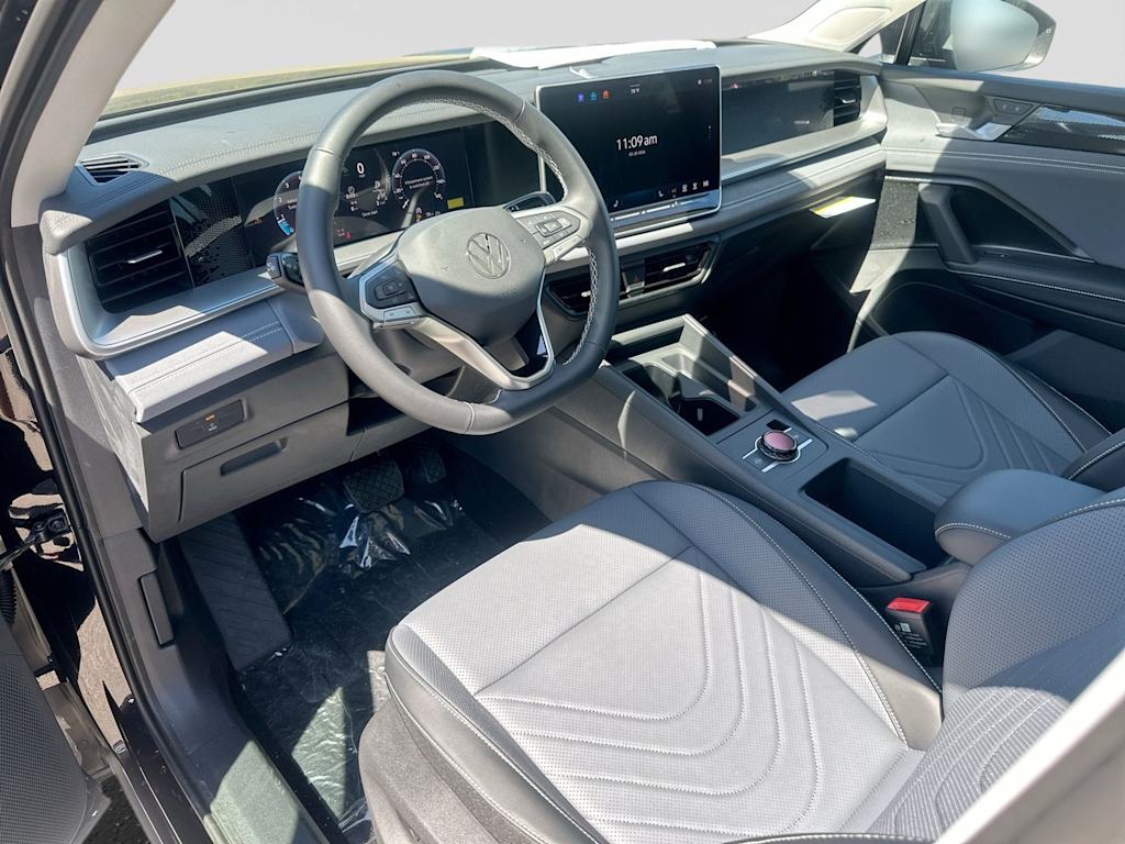 Thumbnail: 2026 Volkswagen Tiguan - 2