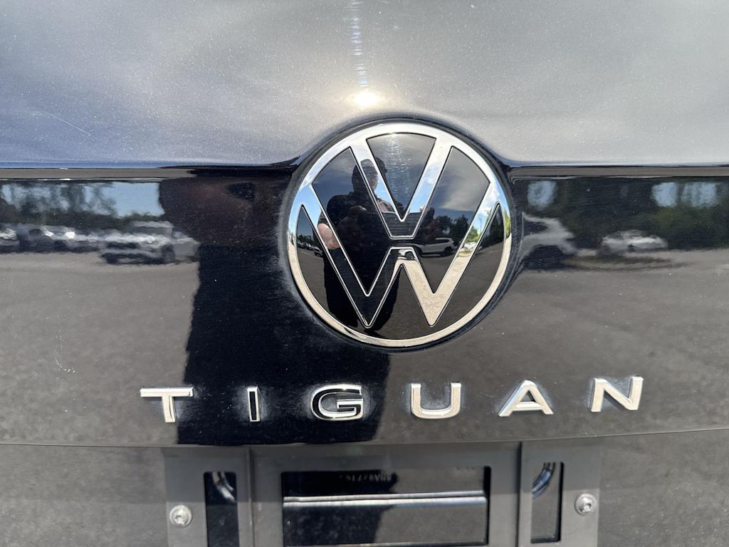 Thumbnail: 2023 Volkswagen Tiguan - 29