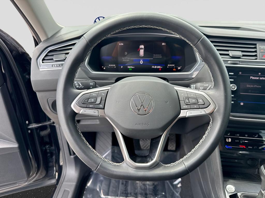 Thumbnail: 2023 Volkswagen Tiguan - 13