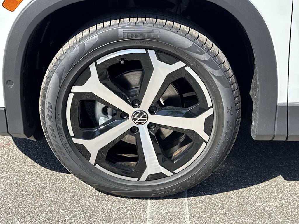 Thumbnail: 2026 Volkswagen Tiguan - 8