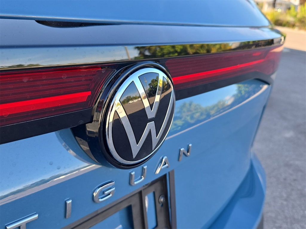 Thumbnail: 2025 Volkswagen Tiguan - 7