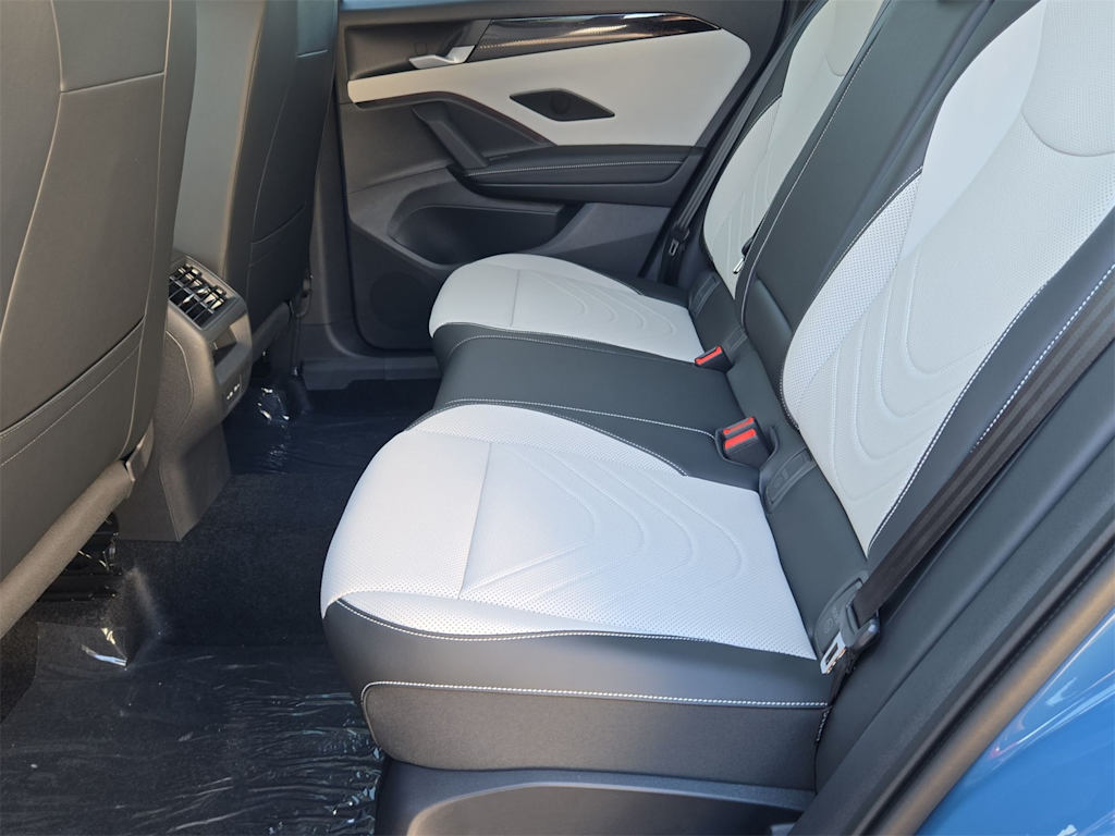 Thumbnail: 2025 Volkswagen Tiguan - 28