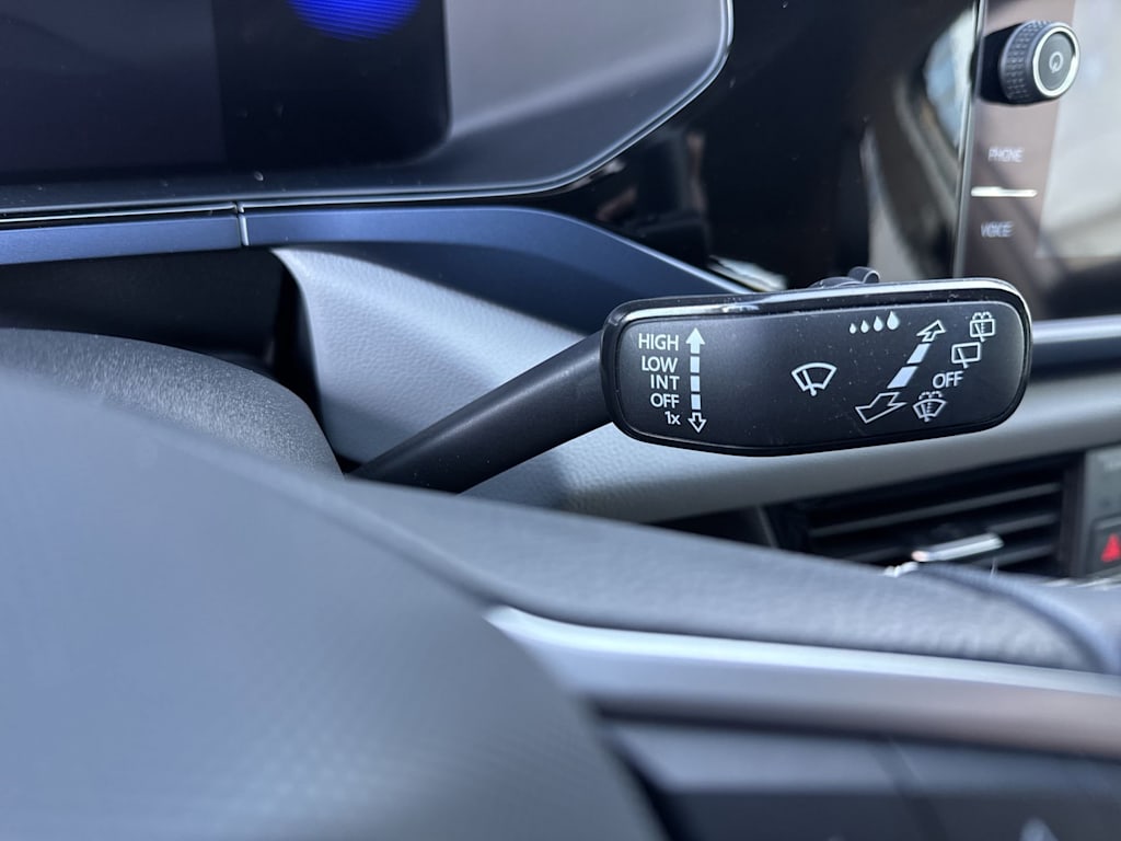 Thumbnail: 2022 Volkswagen Taos - 30