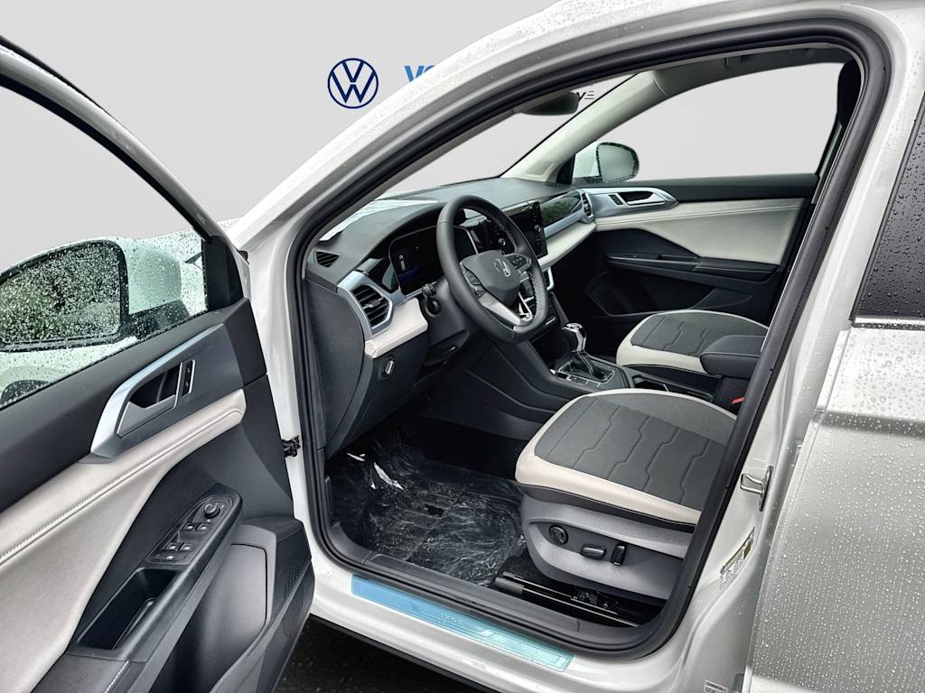 Thumbnail: 2026 Volkswagen Taos - 25