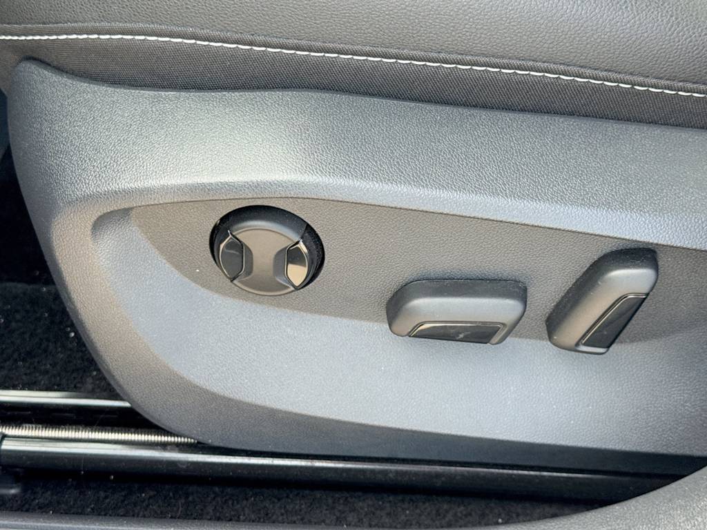 Thumbnail: 2024 Volkswagen Taos - 30