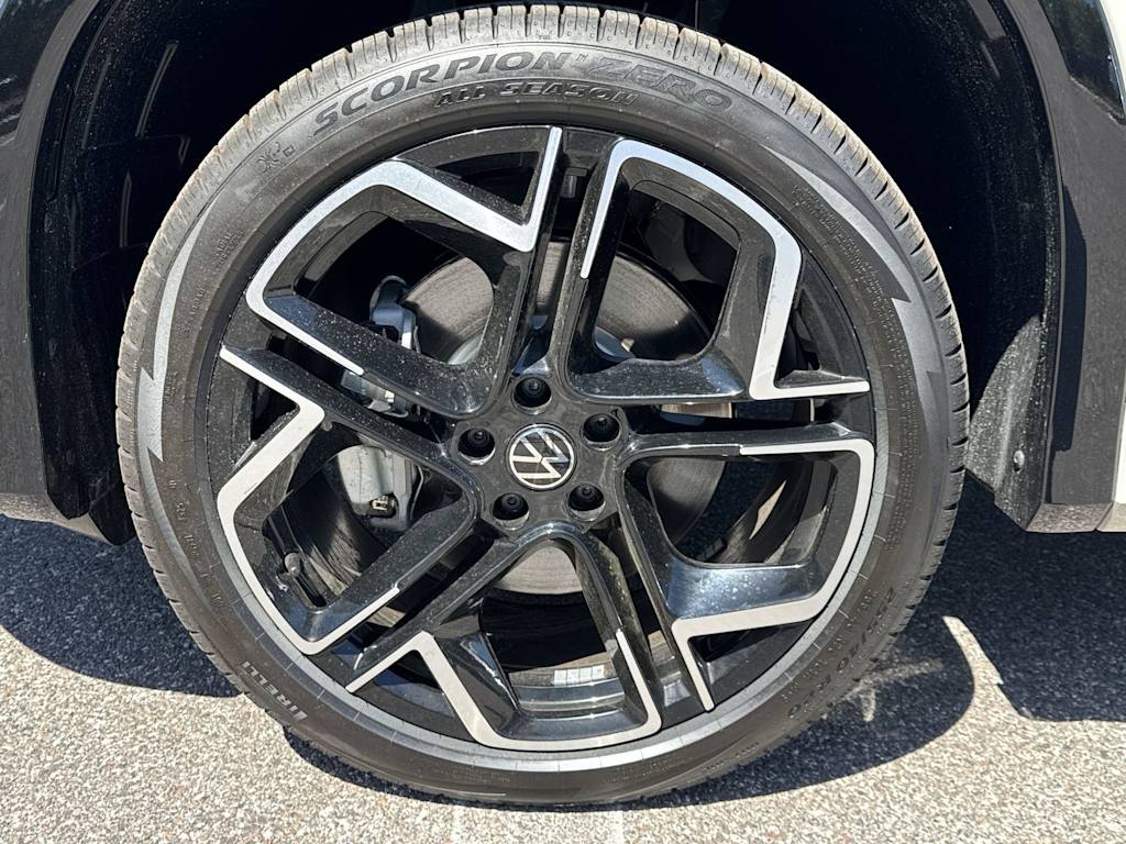 Thumbnail: 2026 Volkswagen Tiguan - 8