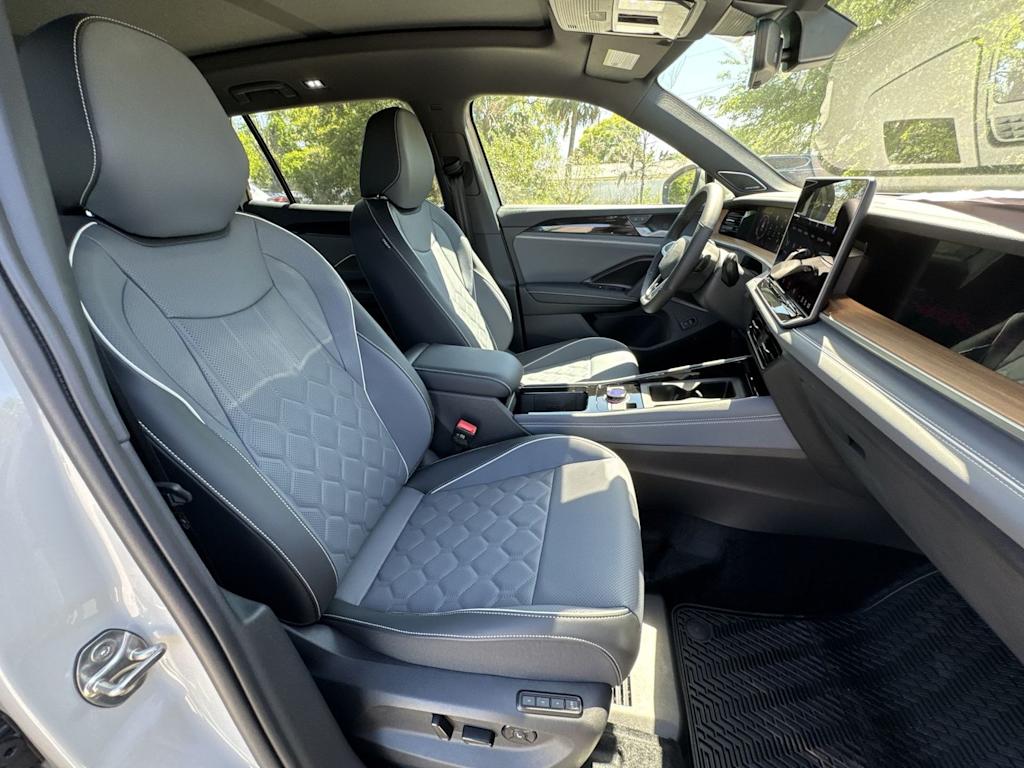 Thumbnail: 2026 Volkswagen Tiguan - 12