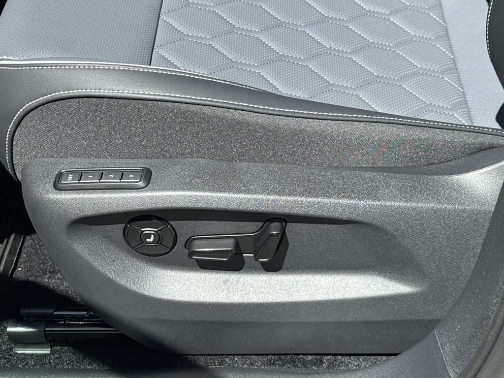 Thumbnail: 2026 Volkswagen Tiguan - 24
