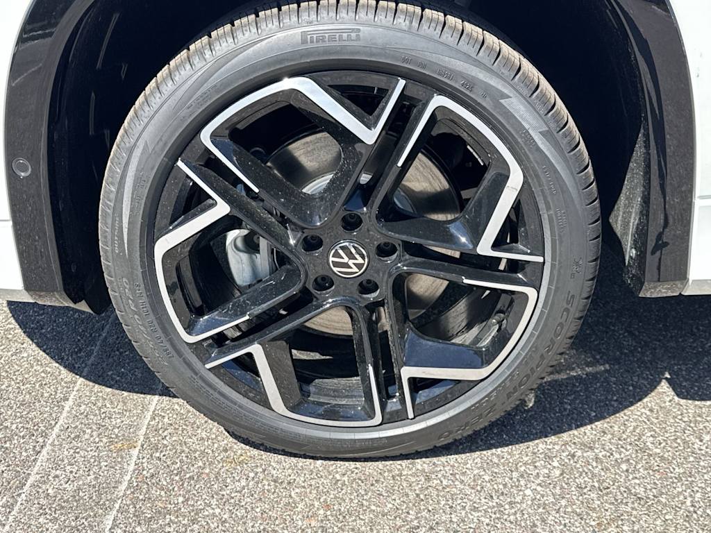 Thumbnail: 2026 Volkswagen Tiguan - 8