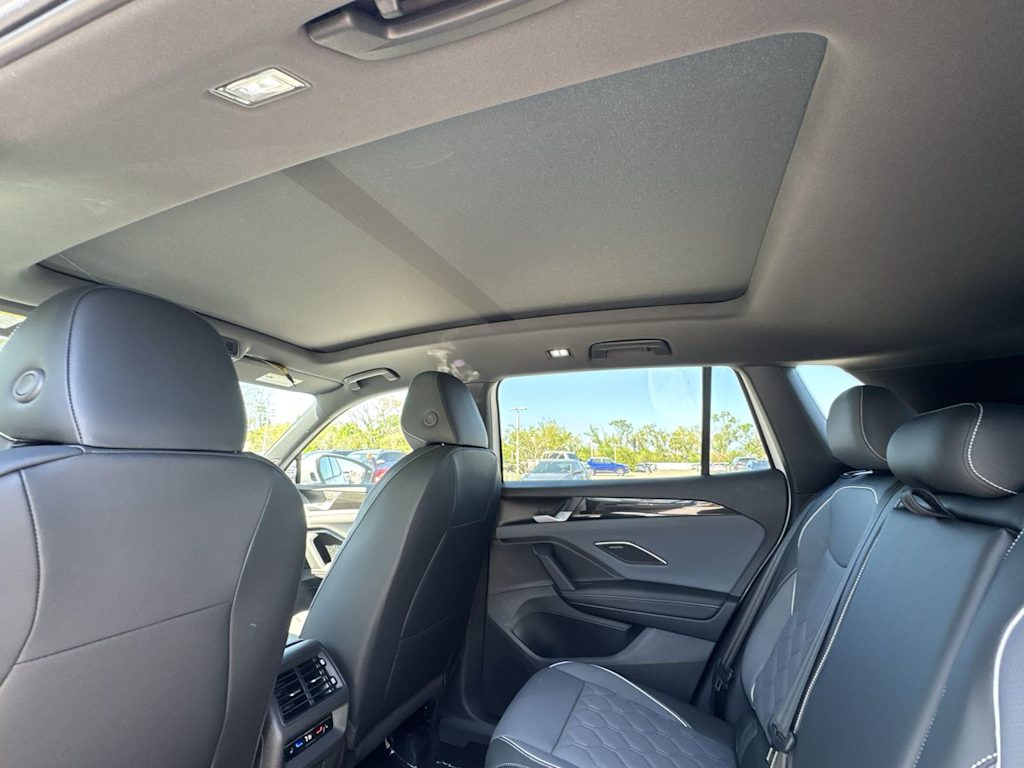 Thumbnail: 2026 Volkswagen Tiguan - 24