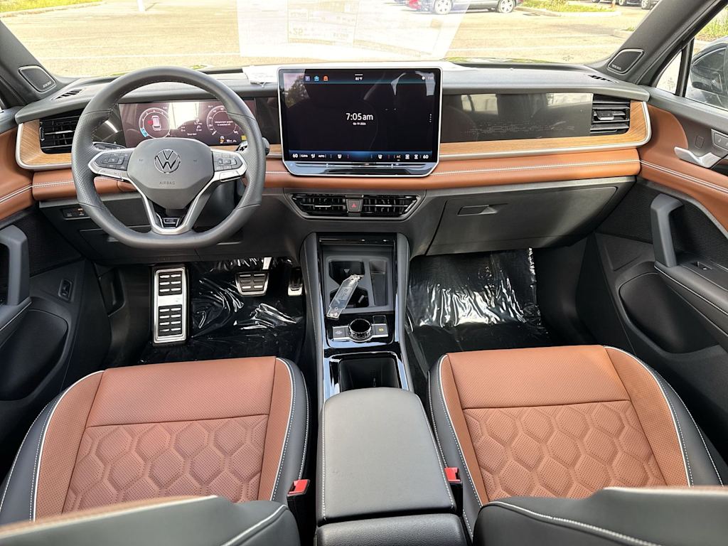 Thumbnail: 2026 Volkswagen Tiguan - 10