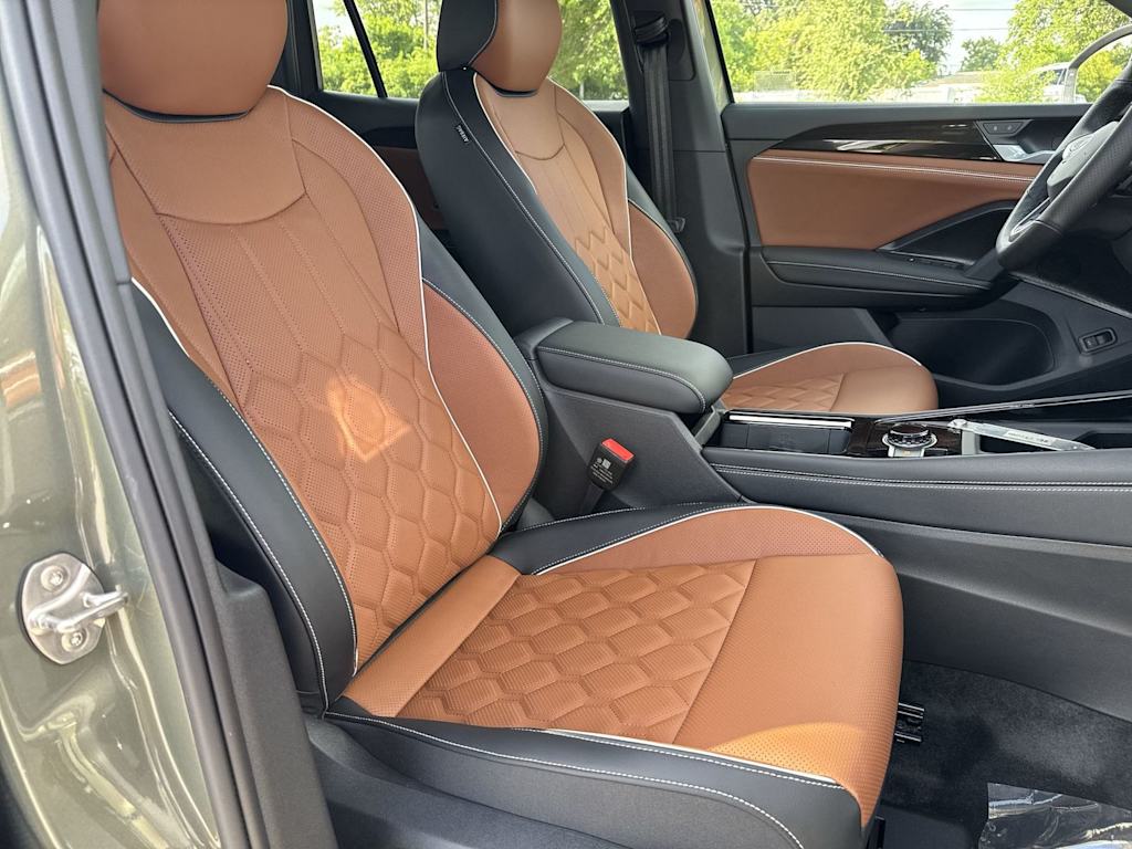 Thumbnail: 2026 Volkswagen Tiguan - 12