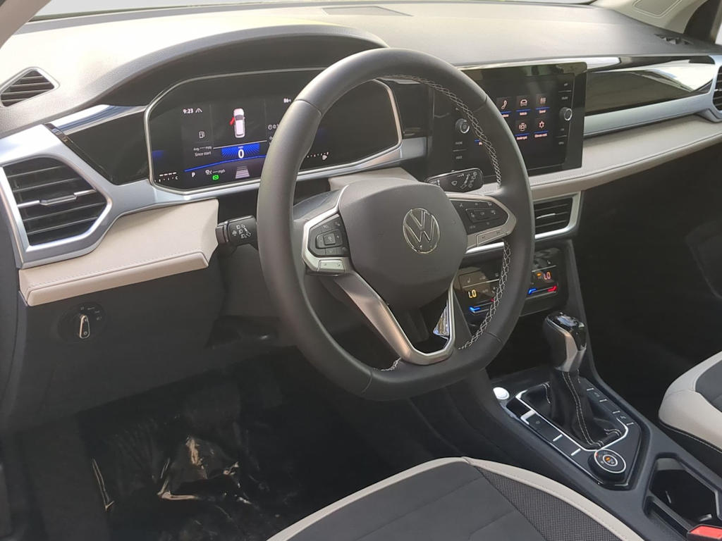 Thumbnail: 2025 Volkswagen Taos - 2
