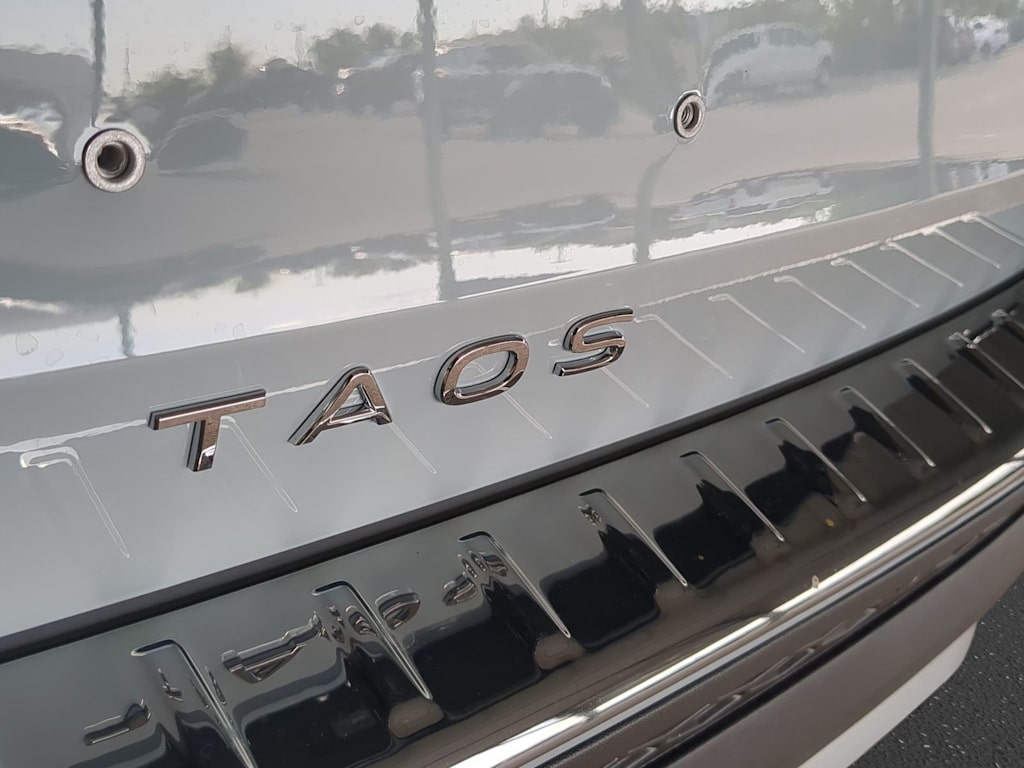 Thumbnail: 2025 Volkswagen Taos - 26