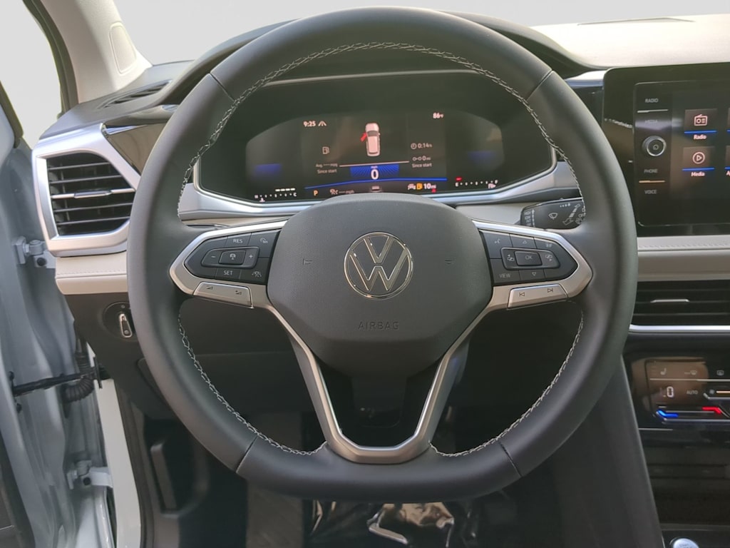 Thumbnail: 2025 Volkswagen Taos - 12