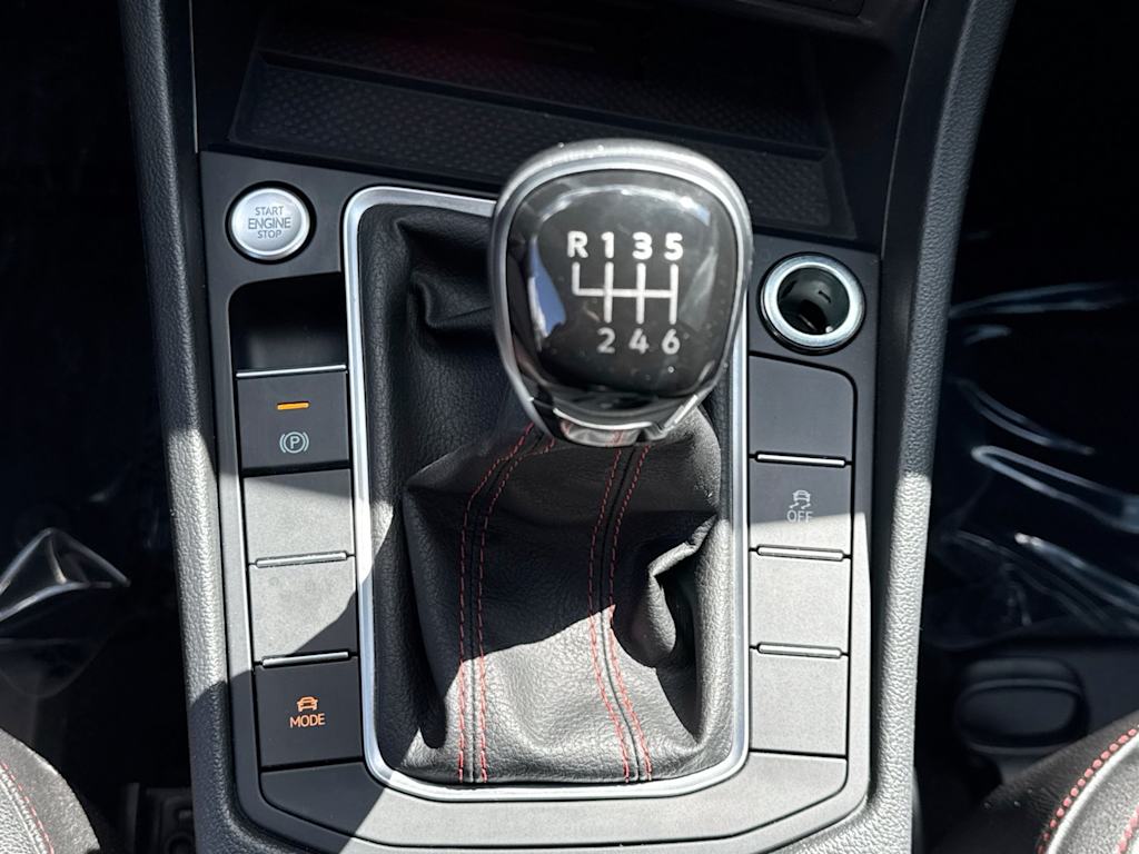 Thumbnail: 2022 Volkswagen Jetta - 41