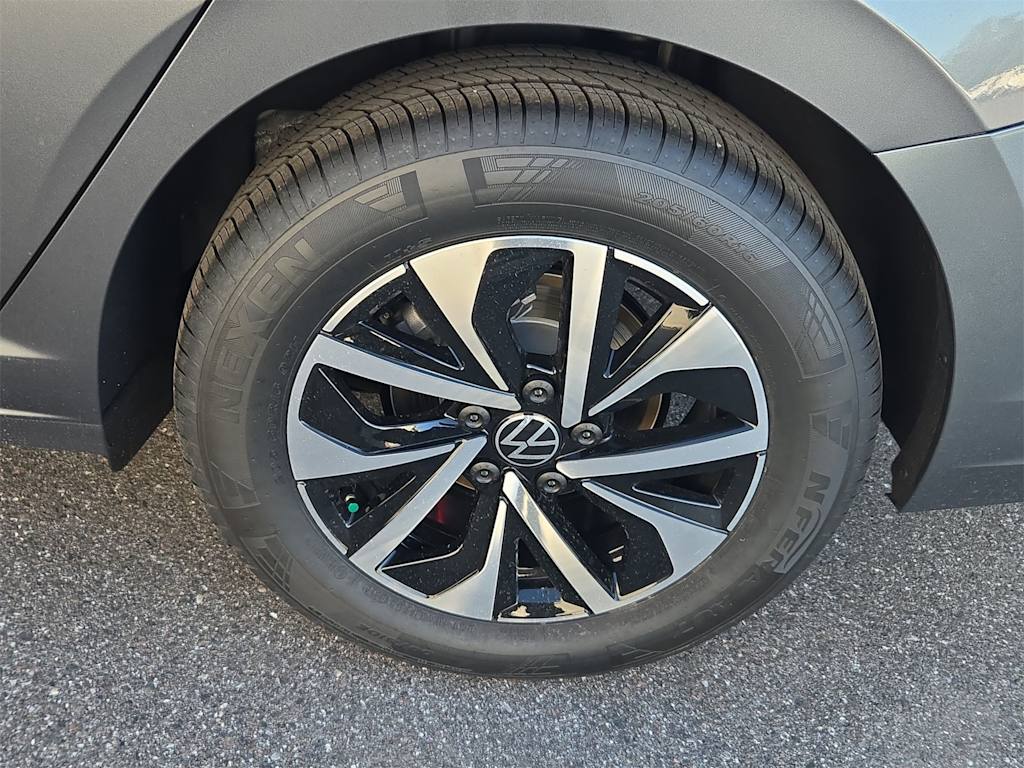 Thumbnail: 2026 Volkswagen Jetta - 8