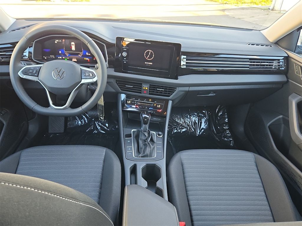 Thumbnail: 2026 Volkswagen Jetta - 10