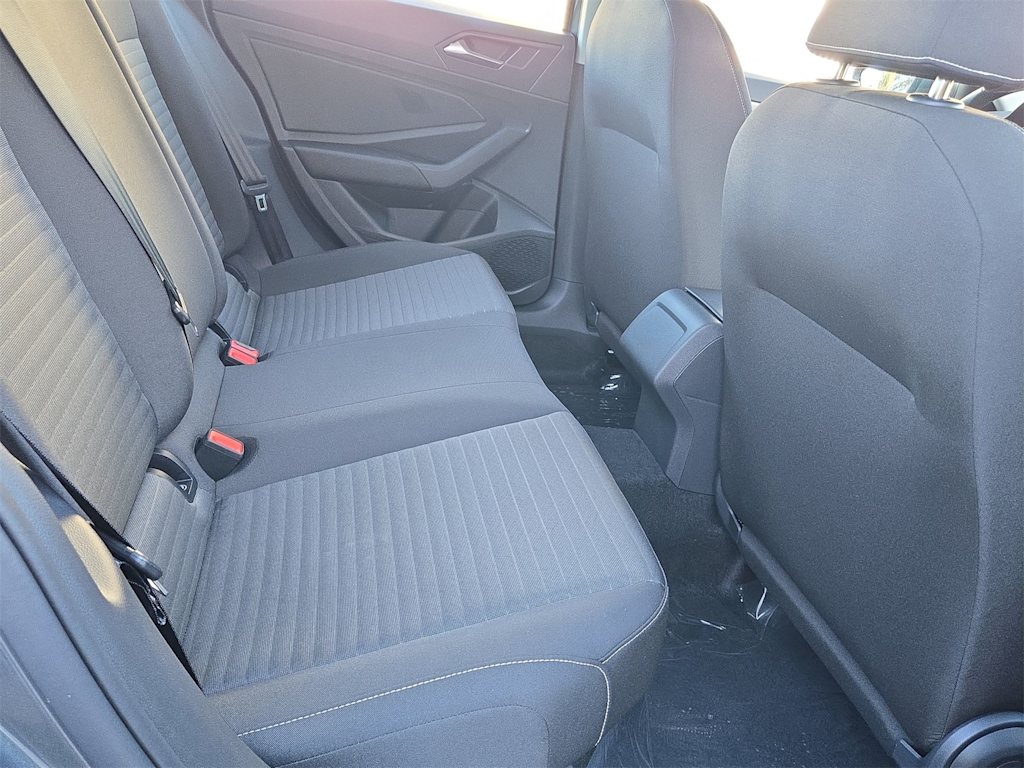 Thumbnail: 2026 Volkswagen Jetta - 27