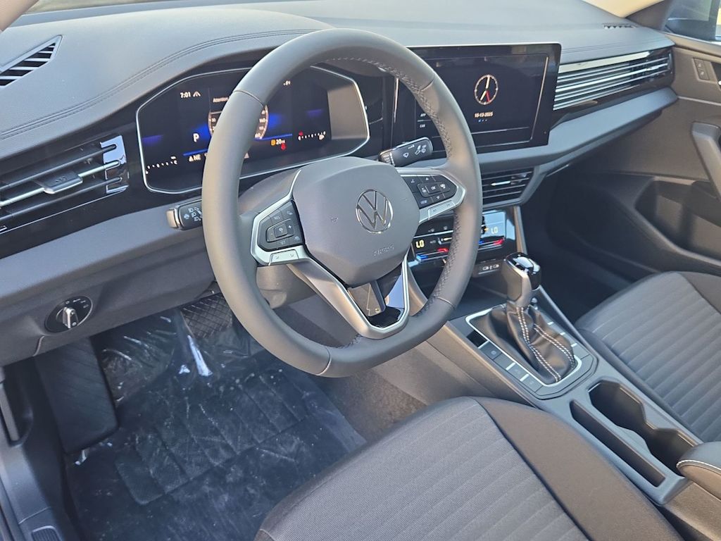 Thumbnail: 2026 Volkswagen Jetta - 2