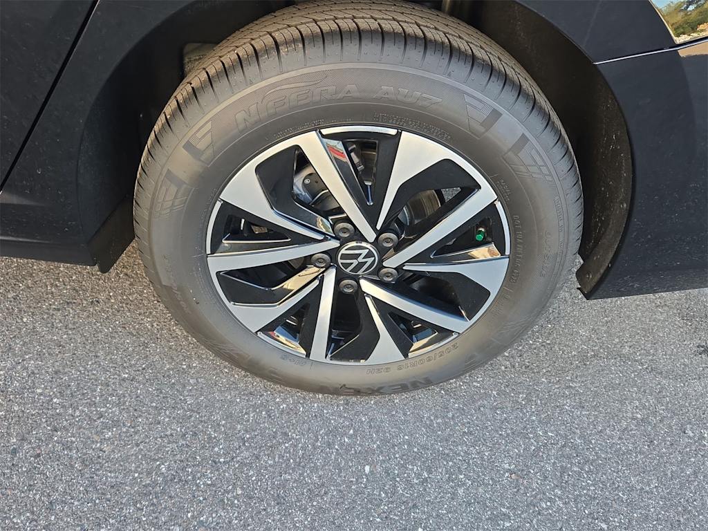 Thumbnail: 2026 Volkswagen Jetta - 7