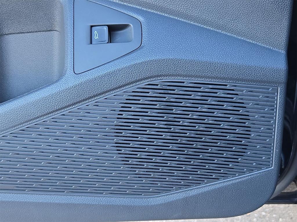 Thumbnail: 2026 Volkswagen Jetta - 33