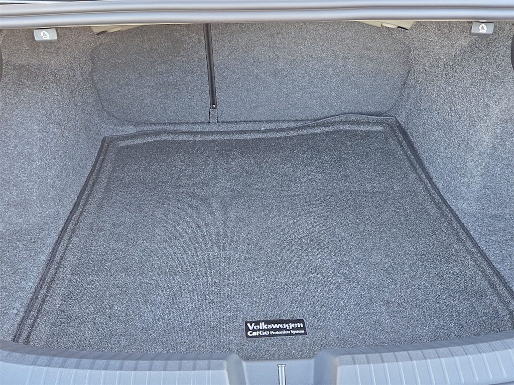 Thumbnail: 2026 Volkswagen Jetta - 17