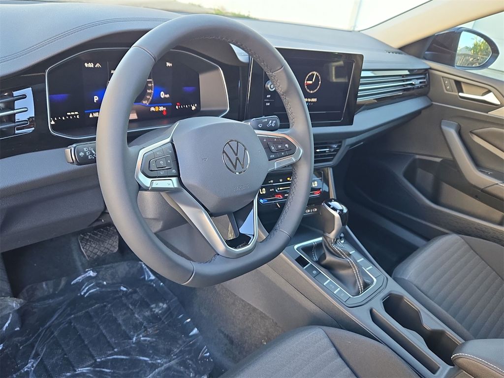 Thumbnail: 2026 Volkswagen Jetta - 2