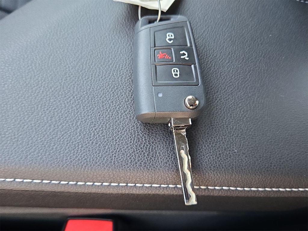 Thumbnail: 2026 Volkswagen Jetta - 18