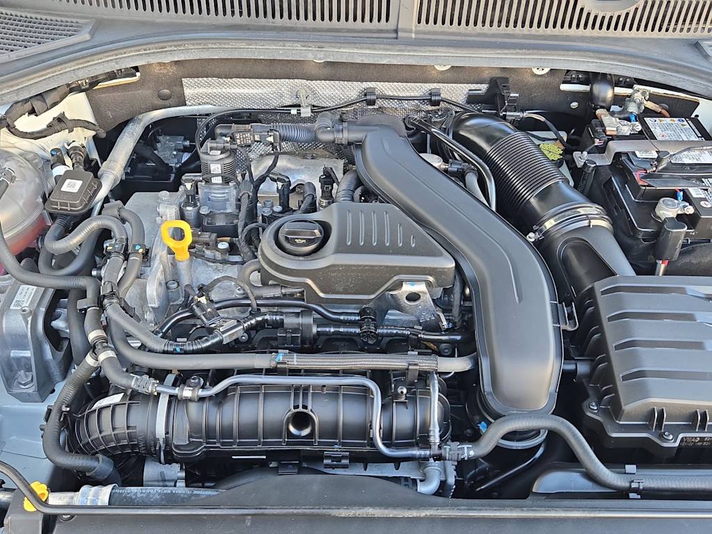 Thumbnail: 2023 Volkswagen Jetta - 9