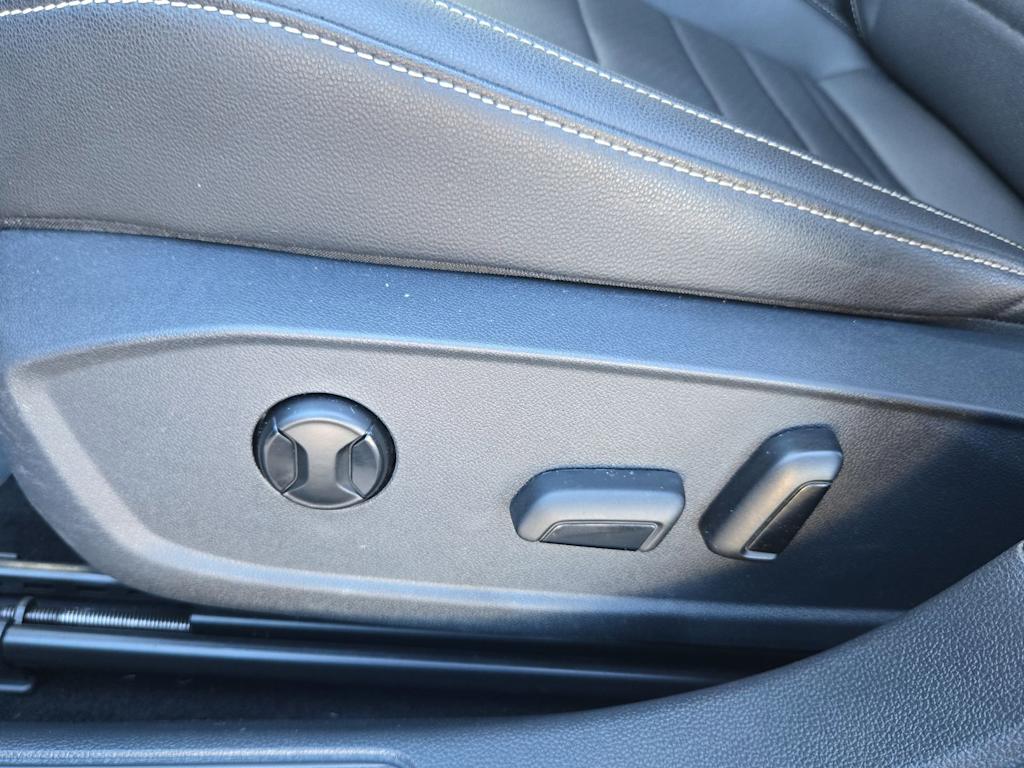 Thumbnail: 2023 Volkswagen Jetta - 27